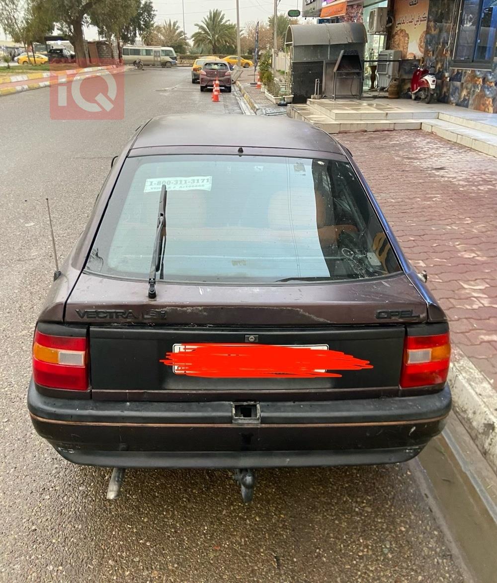 اوبل فيكترا